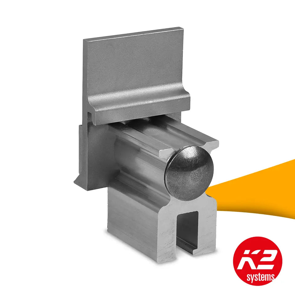 K2 dubbelstaand naadklem CF:x 2003024 kopen bij solago.nl, klem voor montagerails op witte achtergrond met oranje podium productfoto