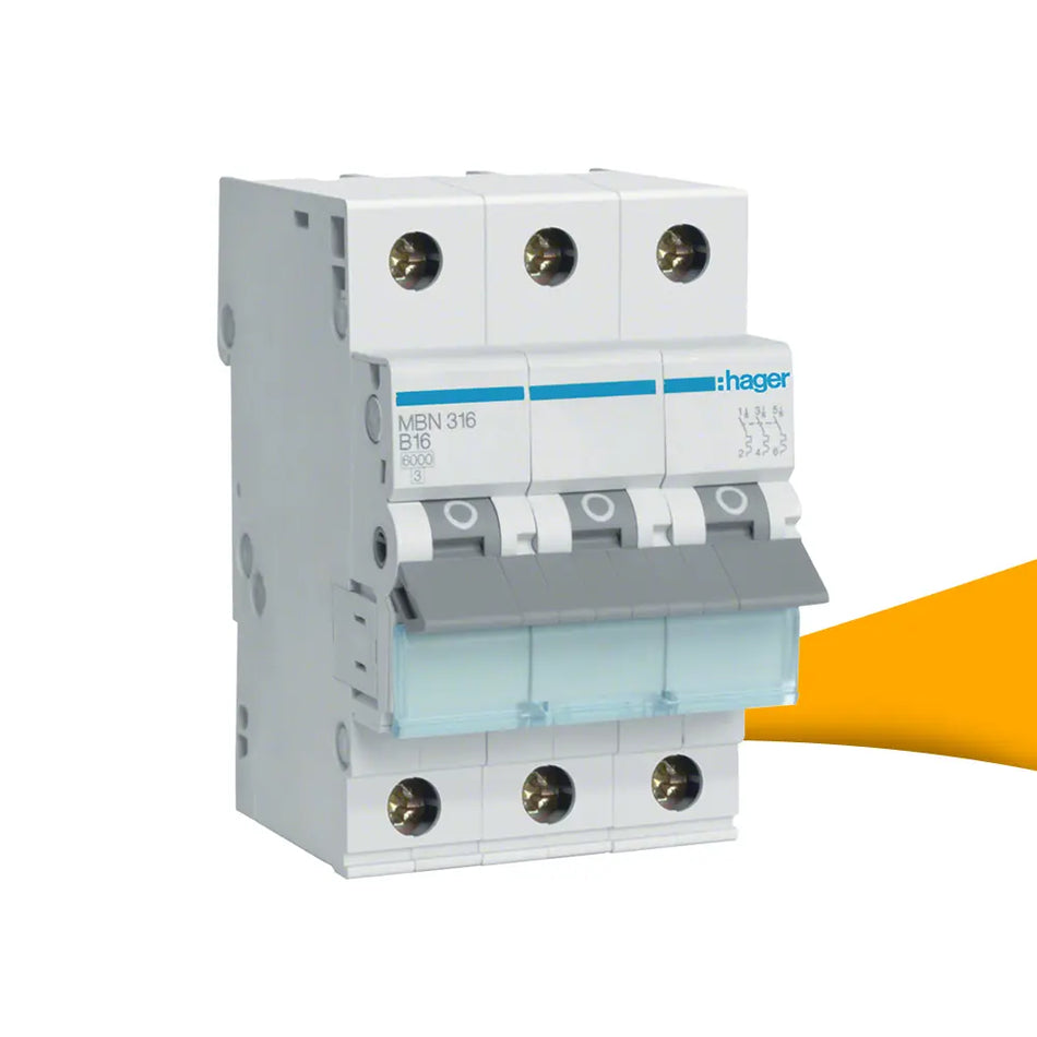 Hager MBN316 installatieautomaat 16A 6kA B-karakteristiek kopen bij solago.nl – 3-polige automaat op wit met oranje podium
