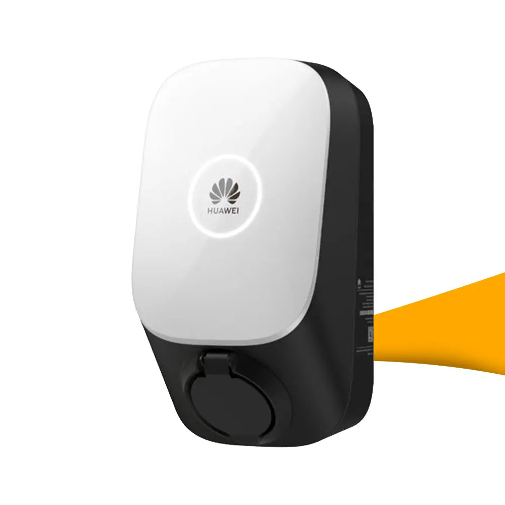 Huawei Smart Charger AC 22 wallbox 22 kW, slimme laadpaal voor thuisladen met efficiënt energiebeheer en snelle AC-laadsessie, wallbox kopen bij solago.nl, op witte achtergrond met oranje podium