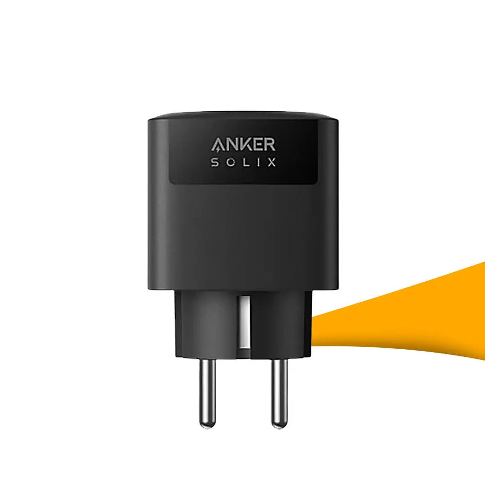 Anker SOLIX slimme stekker kopen bij solago.nl – smart plug op witte achtergrond met oranje podium